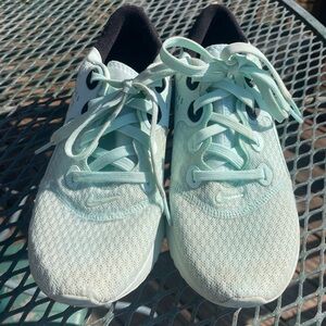 Nike Legend React Running Shoes - Women’s 6.5